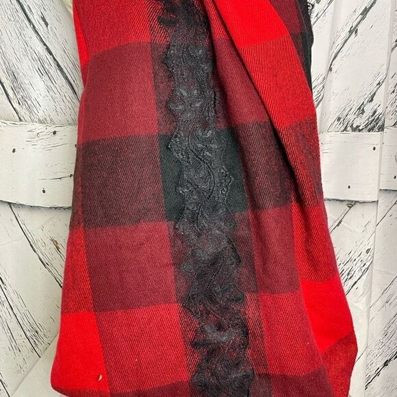 Big Buddha Infinity Scarf Buffalo Checks Lace Trim - Picture 3 of 5